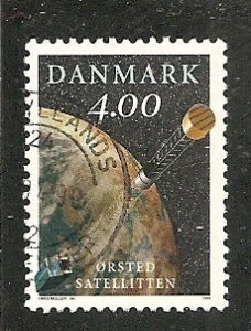 Denmark   Scott   1143   Satellite    Used