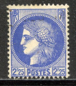 France, 337, Mint Never Hinge.