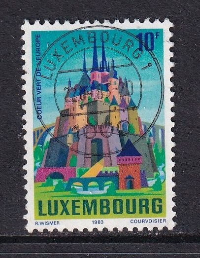 Luxembourg   #699  used  1983  tourism  10fr