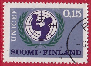 Finland - 1966 - Scott #443 - used - UNICEF