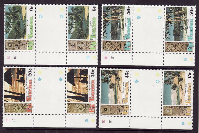 Fiji-Sc#430-3-unused NH set in gutter pairs-Scenes-1980-