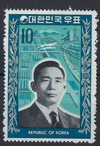 South Korea 727 MNH 1970 issue (102) (an8145)