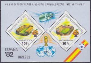 1982 Hungary 3545-46/B155 1982 FIFA World Cup in Spain 6,00 €