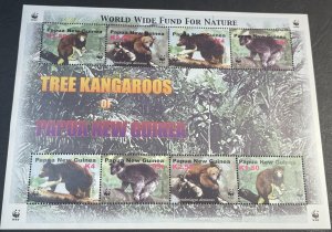 PAPUA/NEW GUINEA # 1091-MINT/NEVER HINGED--MINI-SHEET--2004