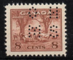 Canada USC#O-256 1942 8 c Farm Scene perforated OHMS stamp mint