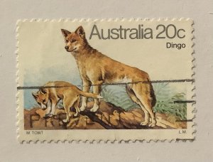 Australia 1980  Scott 727 used - 20c, Dingo, dogs