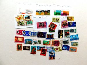 Bahamas 50 different, most commemoratives, off paper, mint & used, some sets...