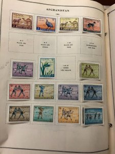 INTERNATIONAL COLLECTION – 1960-1965 ABU DHABI TO KUWAIT – 419201