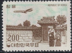 Sc C25 Korea 1961 airmail 200w issue MLH CV $32.50