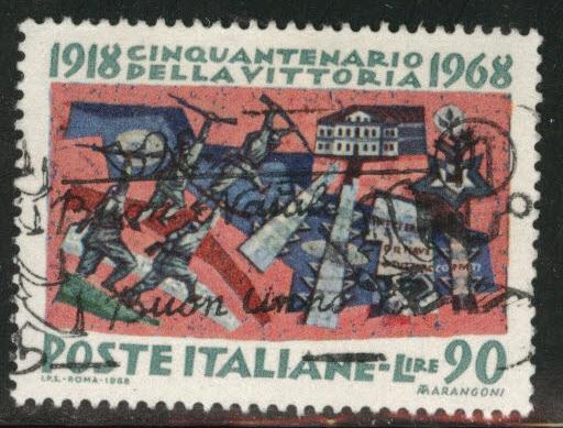 Italy Scott 994 Used 1968 creased stamp