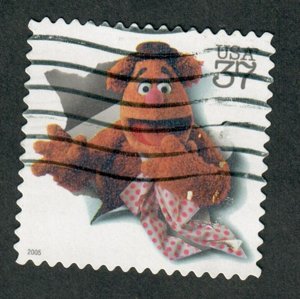 3944b Muppets Used Single