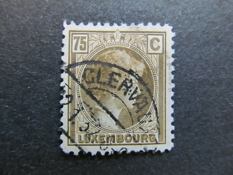 A4P27F71 Letzebuerg Luxembourg 1926-35 75c used