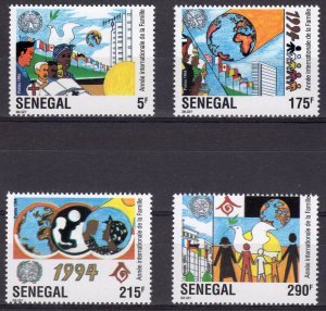 Senegal 1994 INT.YEAR OF THE FAMILY RED CROSS set 4 values Perforated Mint (NH)