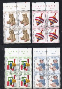 Switzerland Sc B527-530 1986 Pro Juventute Childrens Toys Blocks of 4 used