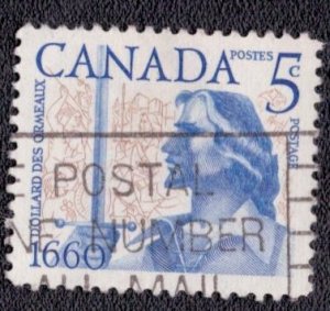 Canada - 390 1960 Used