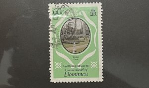 Stamps Dominica Scott #702 used