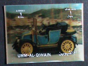 ​UMM AL QIWAIN STAMP-COLORFUL 3D STAMP-OLD CLASSIC CAR MINT STAMP- VERY FINE