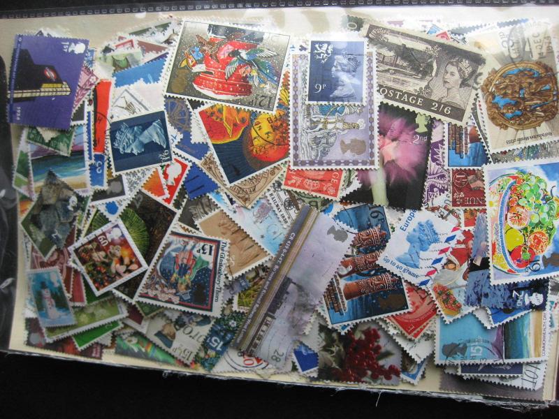 GREAT BRITAIN colossal mixture(duplicates,mixed cond) 10,000 44%comems,56%defin