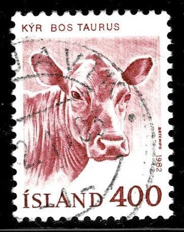 Iceland 557 - used