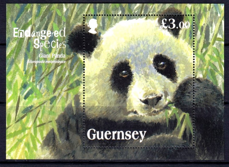 Guernsey 2013 Giant Panda Mint MNH Miniature Sheet SC 1193