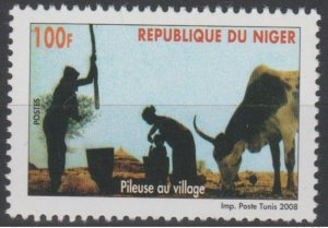 2008 Niger Mi. 2007 Pileuse au village 1 val.-