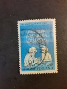 Finland #695              Used