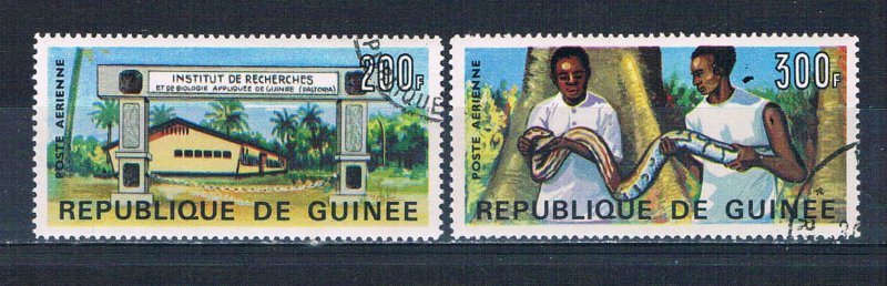 Guinea C88-89 Used set Snake Type 1967 (G0494)