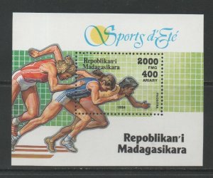 Thematic Stamps Sports - MADAGASKAR 1994 ATHLETICS MS mint
