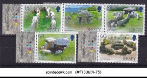 JERSEY - 2011 ARCHAEOLOGY - DOLMENS - 5V - MINT NH