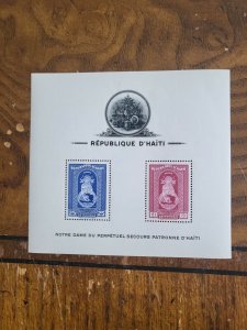 Stamps France Scott #C20 nh perf