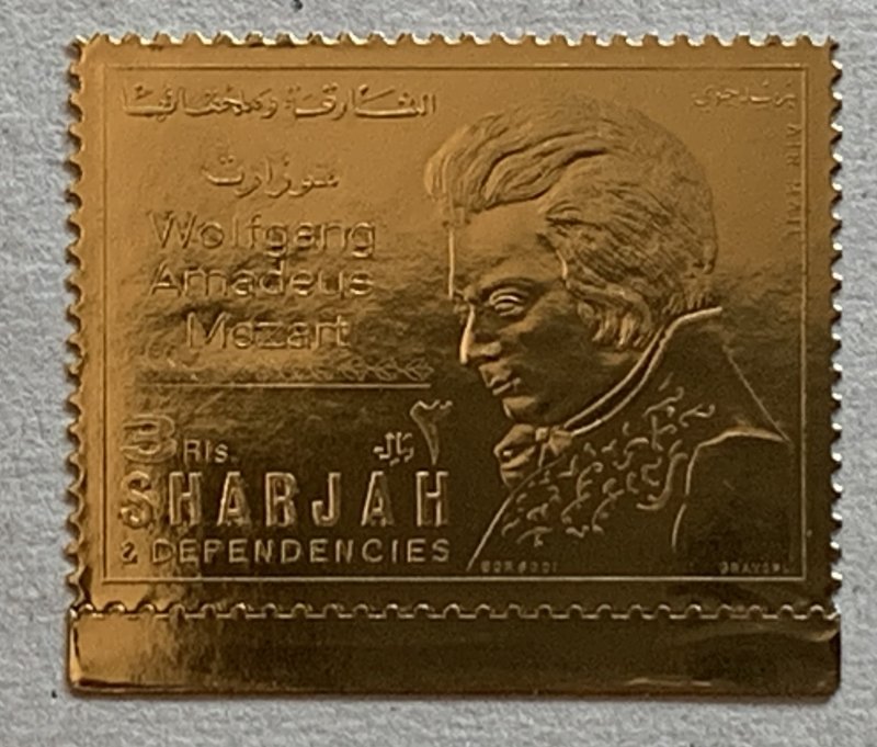 Sharjah 1970 Mozart on gold foil, MNH. Mi 733A CV 9.00 euros. Composers opera