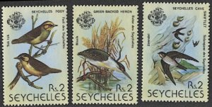 SEYCHELLES Sc 425-26,428  Mint NH  VF - Birds