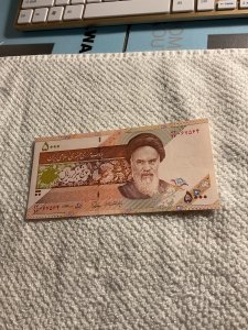 IRAN.CENTRAL BANK.BANKNOTE..5000 RIALS .RUHOLLAH KHOMEINI.UNCIRCULATED
