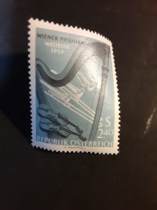 #Austria #649                 MNH