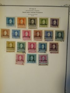collection on pages Italy back of book mil/occ/off/SocRep CV $205