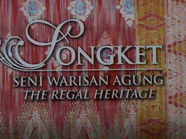 ​MALAYSIA-2005-SC#1023- POTONG WAJIK BARTABUR SONGKETS DESIGNS-MNH -S/S-VF