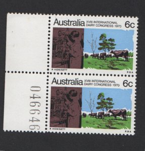 Australia SG474 sheet number pair mint
