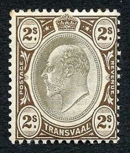 Transvaal SG252 2/- Black and Brown M/M (toned)  Cat 75 pounds