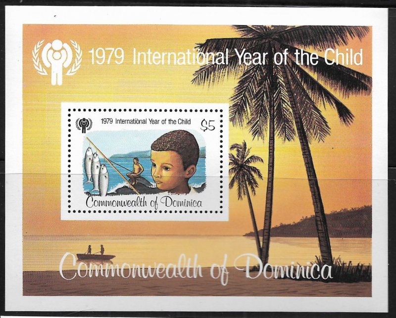DOMINICA, 617, MNH, SS, 1979 ITNL. YEAR OF THE CHILD
