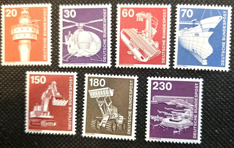 Germany 1975-82  #1172-89 M SCV $8.30