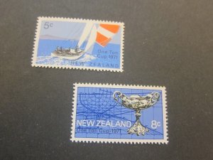 New Zealand 1971 Sc 471-2 One Ton Cup (2) set MNH