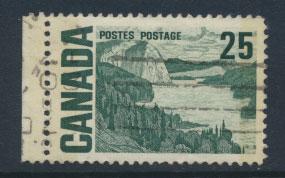 Canada SG 588p Used 2 phosphour bands - see details