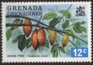 Grenada Grenadines 117 (mnh) 12c cocoa tree (1975)