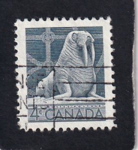 Canada,  #  335     used