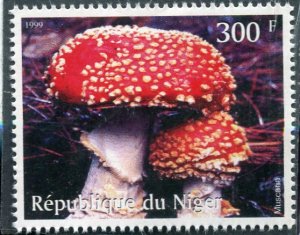 Niger 1999 MUSHROOMS FUNGI 1 value Perforated Mint (NH)