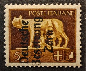 Italy (1943) Unused postage stamp depicting the Capitoline She-Wolf (Lupa...