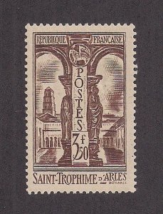 FRANCE SC# 302  VF/MOG  1935