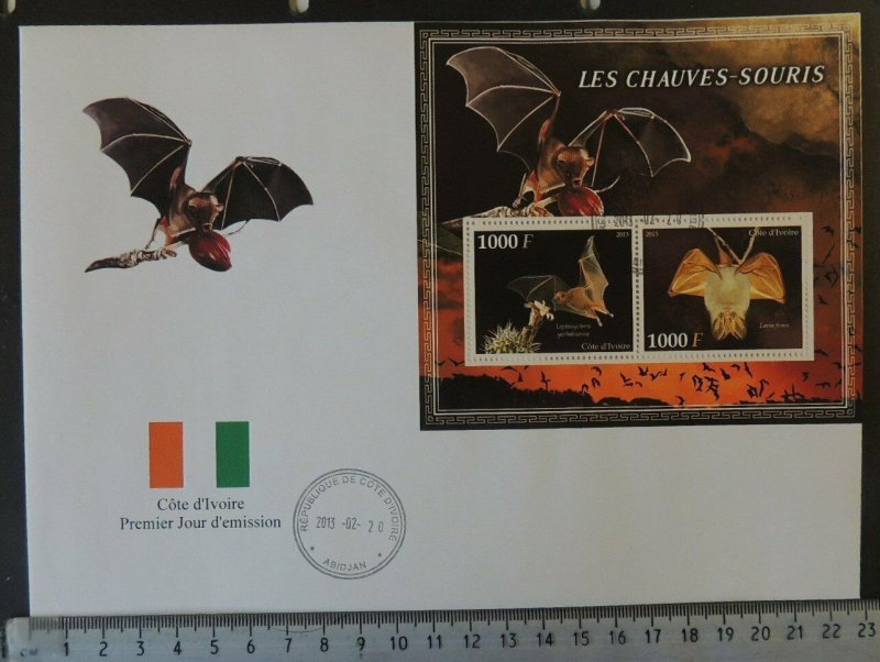 2013 large format FDC bats mammals flags good used