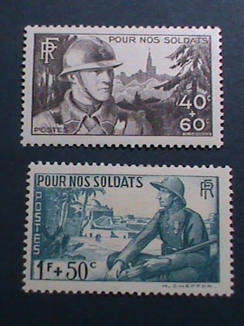 ​FRANCE STAMP:1940 SC#B94-5 FRANCE SOLDER & COLONIAL TROOPER MINT STAMP SET-VF