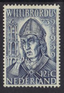 Netherlands  #213  MH  1939  St. Willibrord  12 1/2c